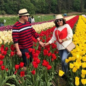 Meet your Posher, Razel